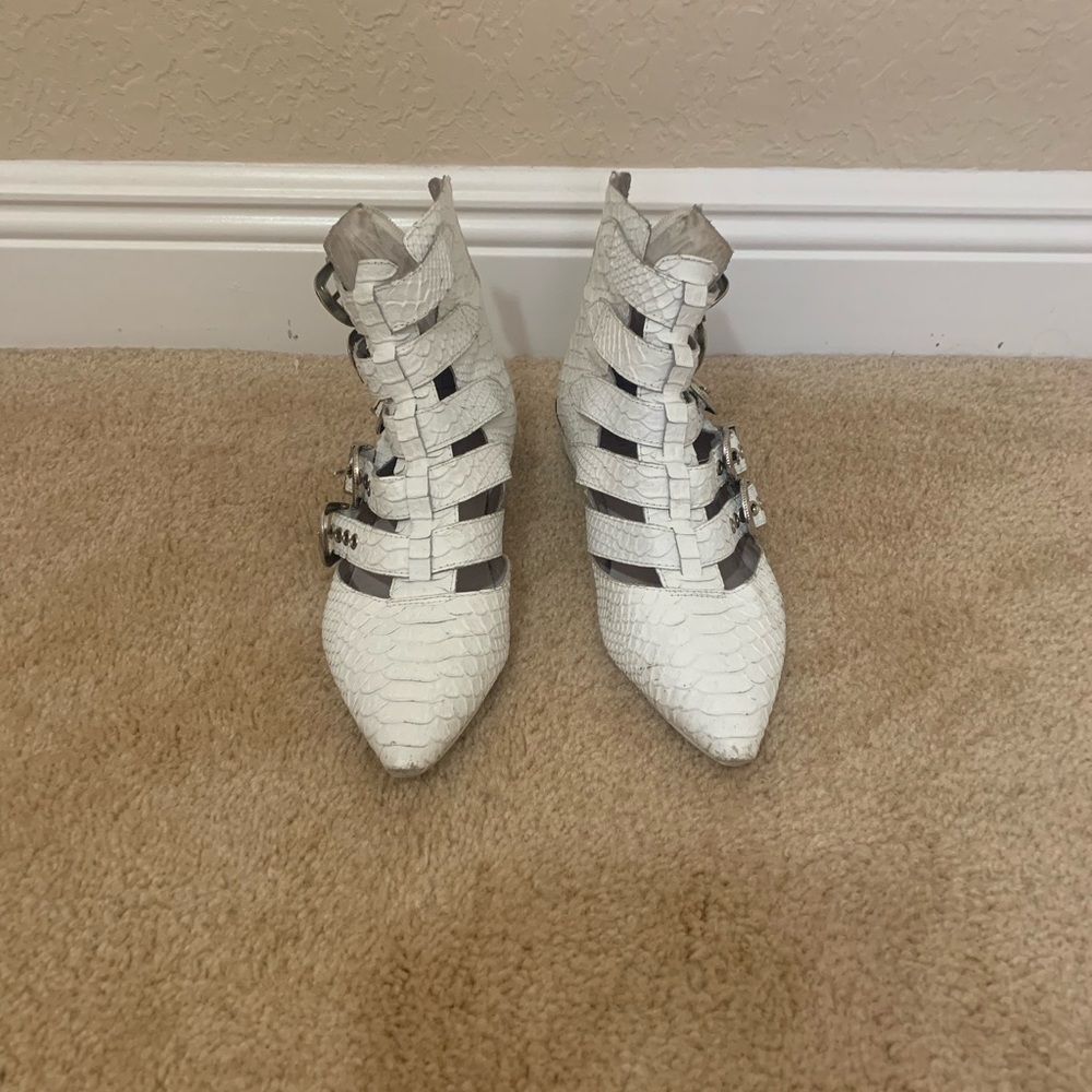 Jeffrey campbell depeche booties